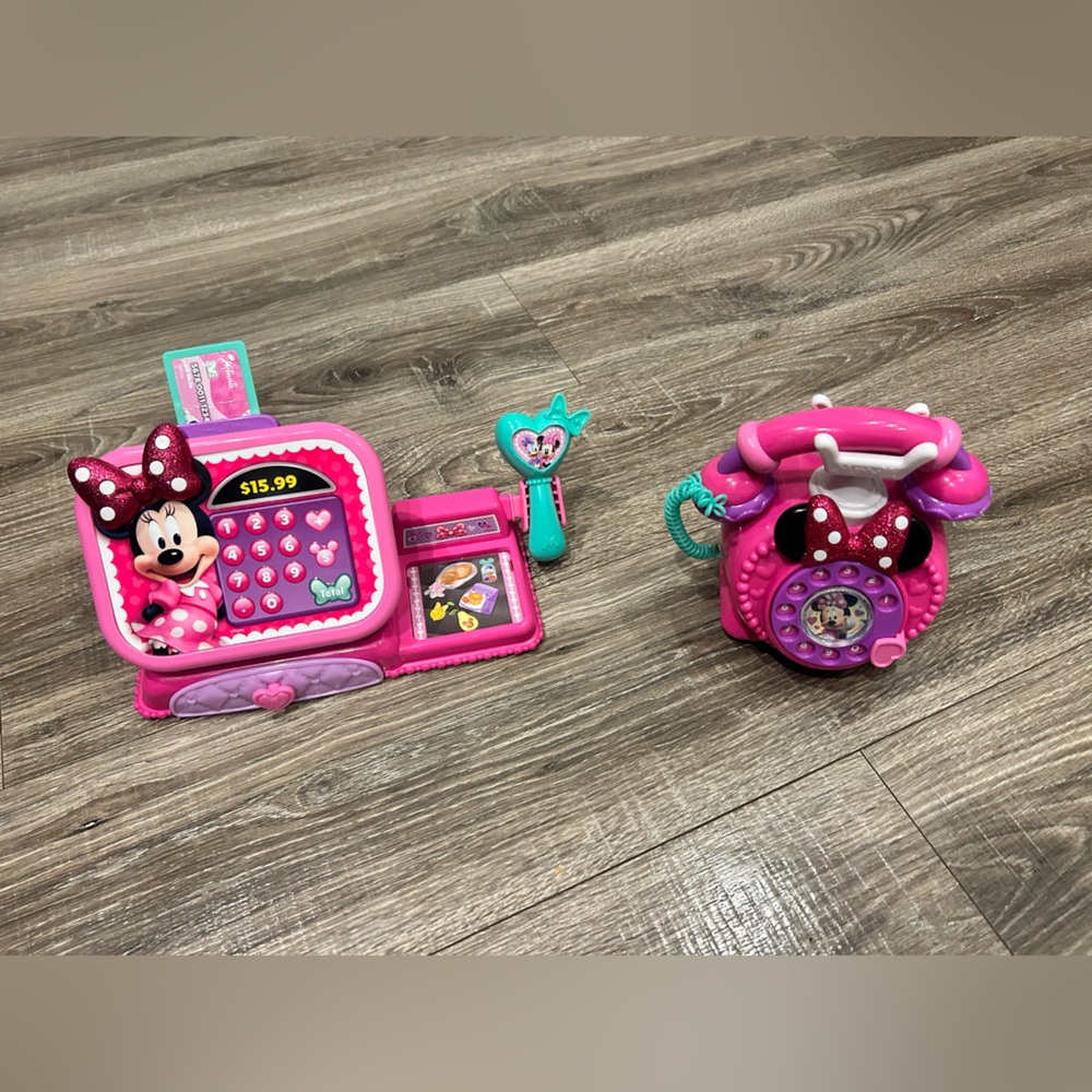 Minnie Mouse Cash Register & Phone